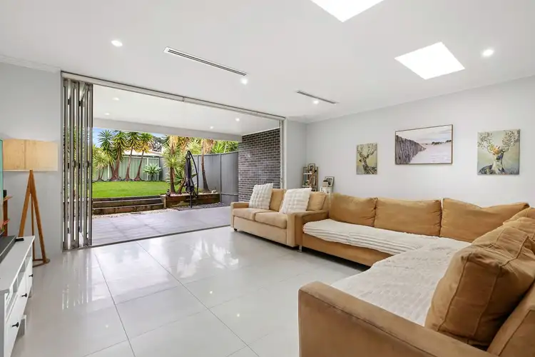 11A Terrace Avenue, Sylvania NSW 2224