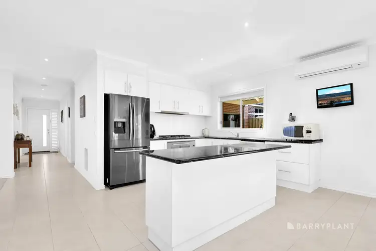 Third view of Homely house listing, 3 Camden Close, South Morang VIC 3752