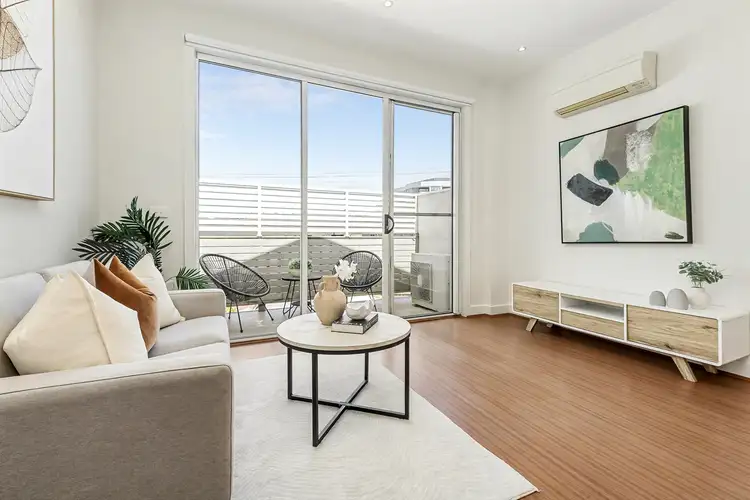 8/1422 Centre Road, Clayton South VIC 3169