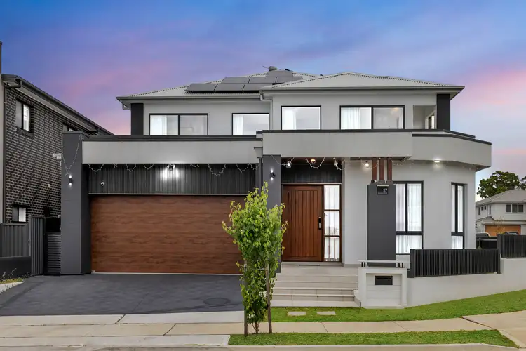 27 Strachan Road
