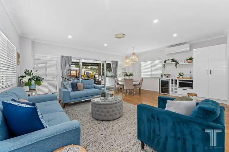 75 Hipwood Street, Norman Park QLD 4170