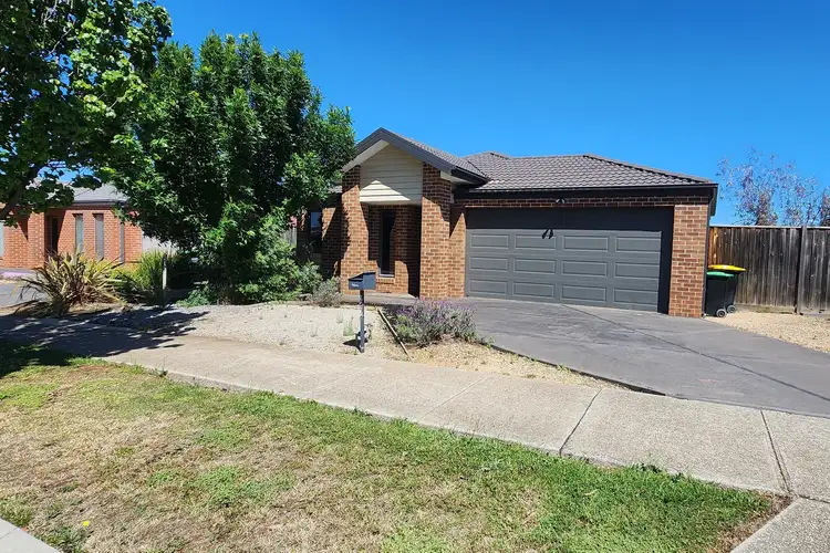 247 Bulmans Road, Melton West VIC 3337