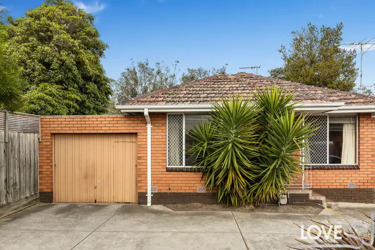 4/17 Lake Street, Reservoir VIC 3073