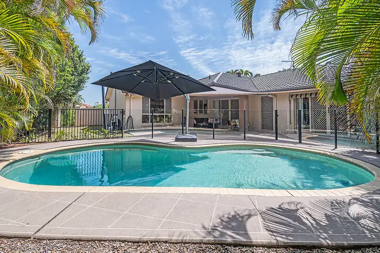 4 Leet Court, Arundel QLD 4214