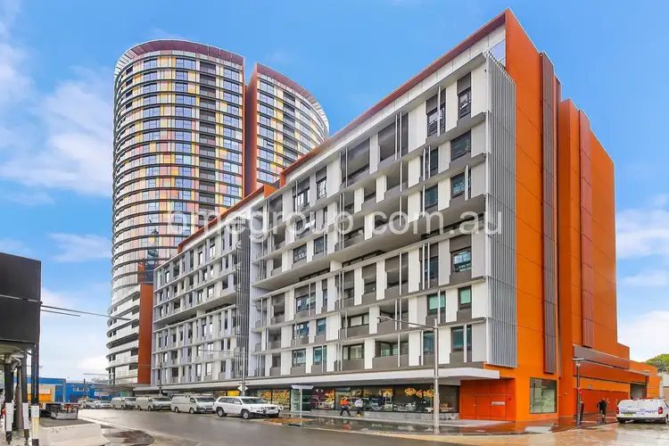 407/8 Ebsworth Street