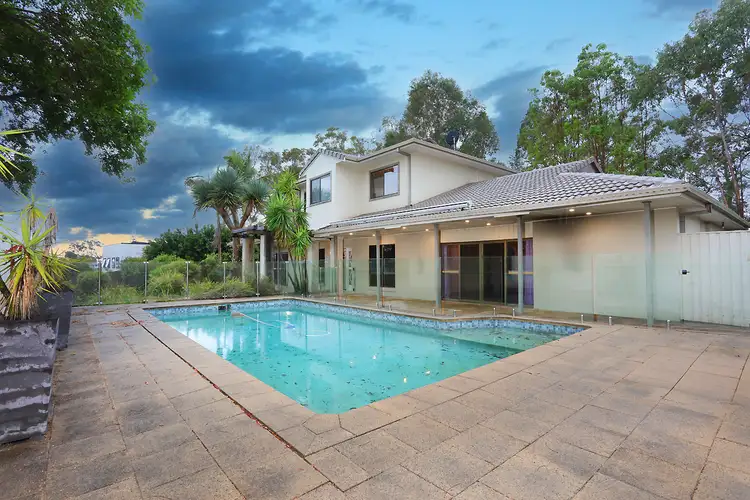 11 Lillian Crescent, Ashmore QLD 4214