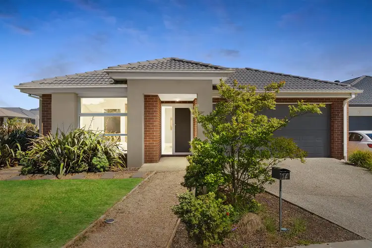 14 Faraday Street, Mickleham VIC 3064