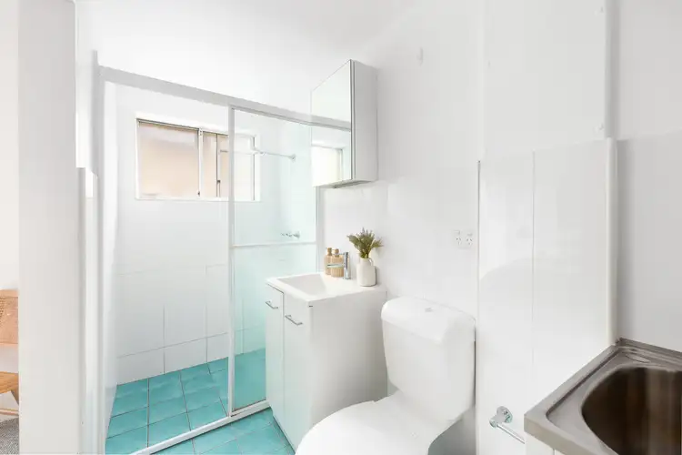 Sixth view of Homely apartment listing, 7/6 Holborn Avenue, Dee Why NSW 2099