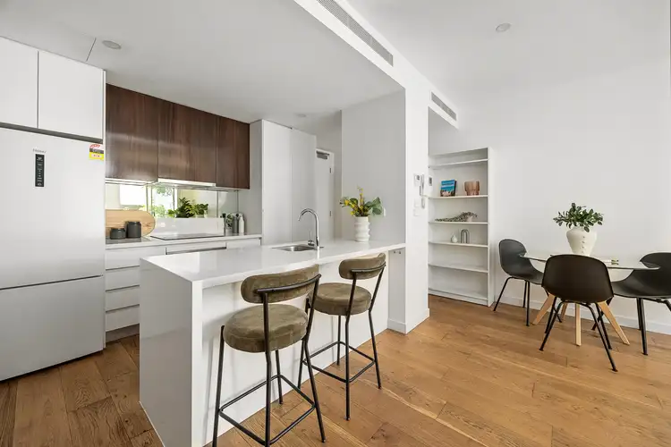 Third view of Homely apartment listing, 2/220 Burke Road, Glen Iris VIC 3146