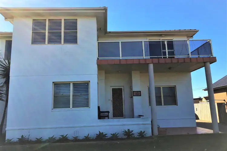 16 Stone Street, Stockton NSW 2295