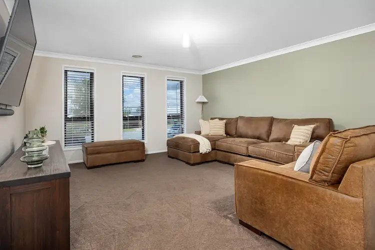 Fifth view of Homely house listing, 39 Rainbow Drive, Estella NSW 2650