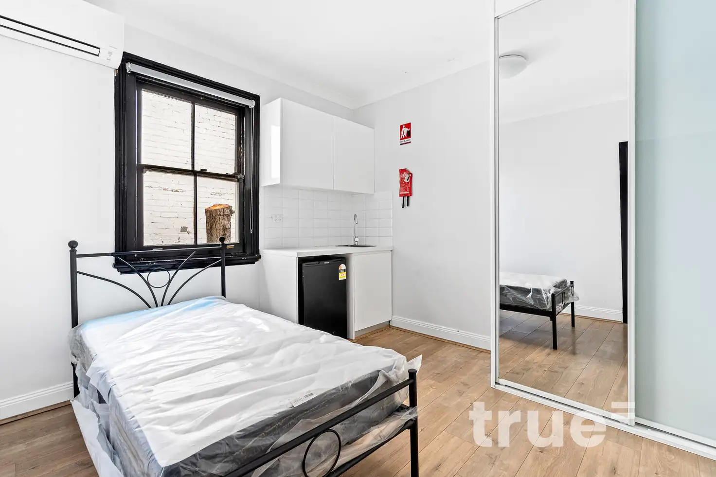 Main view of Homely studio listing, 4/667 South Dowling Street, Surry Hills NSW 2010