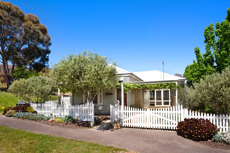 48 Campbell Street, Castlemaine VIC 3450