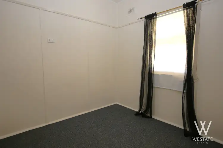 Fifth view of Homely house listing, 7 Coral Way, West Bathurst NSW 2795