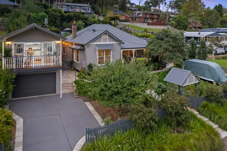 102 Henderson Road, Saratoga NSW 2251