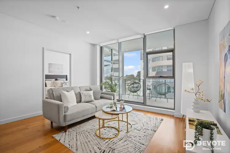 602/1 Mooltan Avenue