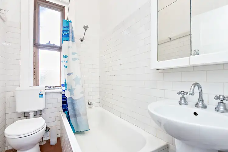 Fourth view of Homely unit listing, 15/19 Pittwater Road, Manly NSW 2095