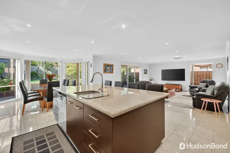 Fifth view of Homely house listing, 2 Park Hill Way, Doncaster VIC 3108