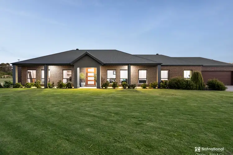 64 Pinerate Place, Echuca VIC 3564