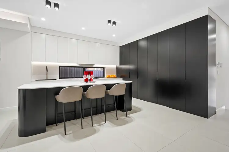 10A Lennox Street, Old Toongabbie NSW 2146