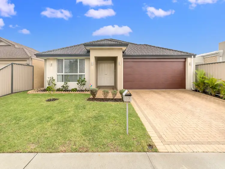 37 Terracina Parkway, Piara Waters WA 6112