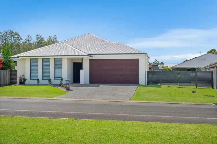 25 Litchfield Parkway, Thrumster NSW 2444