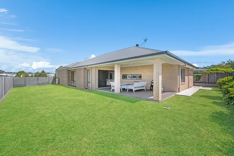 25 Litchfield Parkway, Thrumster NSW 2444