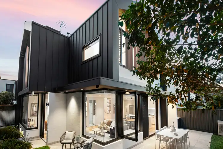 2/14 Mooki Street, Miranda NSW 2228