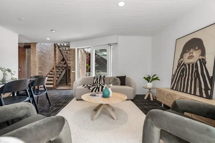 Fifth view of Homely house listing, 10 The Ridge, Blackburn VIC 3130