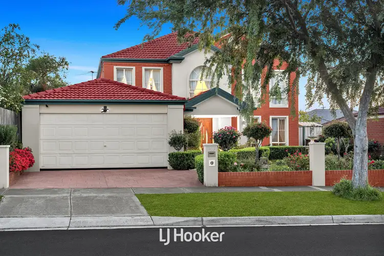 54 Lauren Drive, Hampton Park VIC 3976