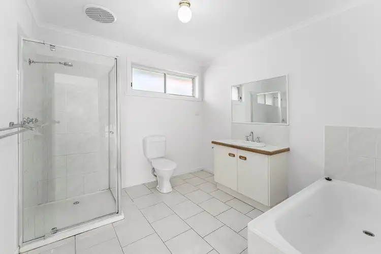 Fourth view of Homely unit listing, 2/5 Farrant Court, Altona Meadows VIC 3028