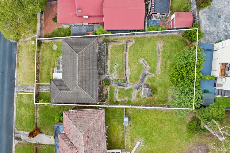 Second view of Homely house listing, 58 Figtree Crescent, Figtree NSW 2525