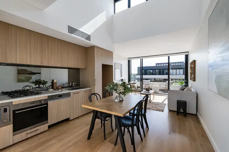 601/24B George Street