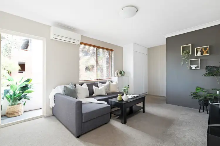 Third view of Homely apartment listing, 1/60 Kenneth Road, Manly Vale NSW 2093