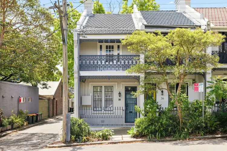 38 Maddison Street