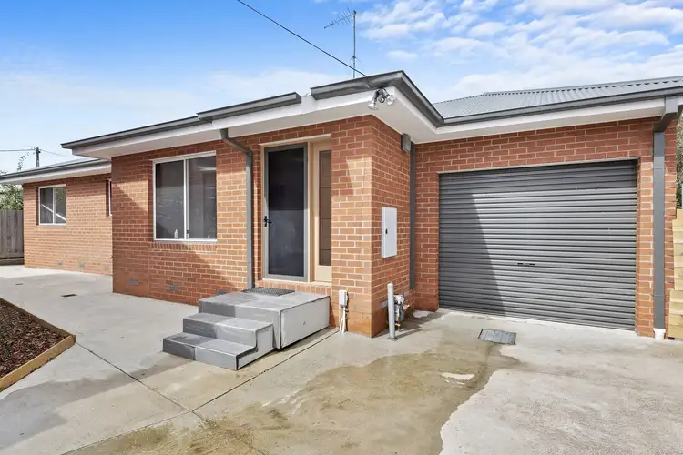 64a Godfrey Street, Thomson VIC 3219