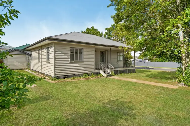22 Gomer Street, Booval QLD 4304