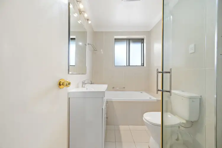 Fifth view of Homely apartment listing, 6/146 Oberon Street, Coogee NSW 2034