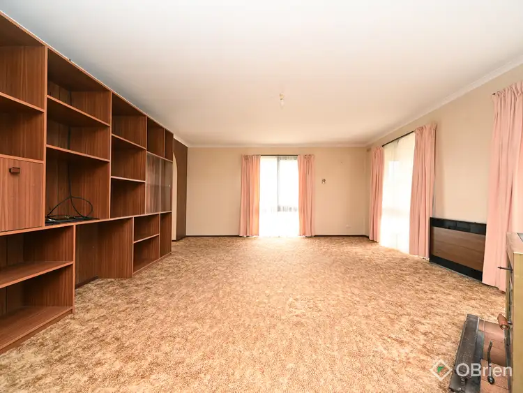 Sixth view of Homely house listing, 10 Beckley Court, Bairnsdale VIC 3875