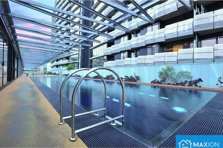 205/8 Waterview Walk