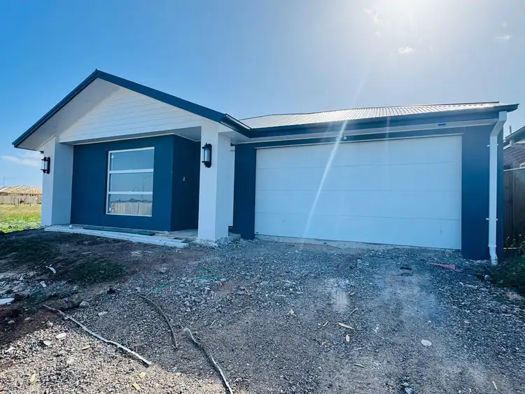 12 Lucknow Street, Mambourin VIC 3024