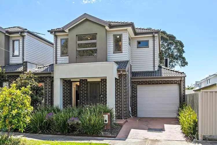 38 Windsor Crescent, Altona North VIC 3025