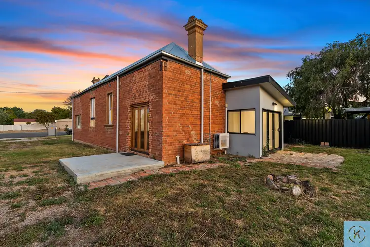 11 Barker Street, Tocumwal NSW 2714