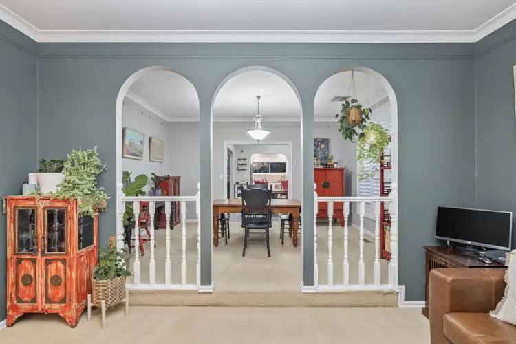 Sixth view of Homely house listing, 1 Dewey Court, Keilor Downs VIC 3038