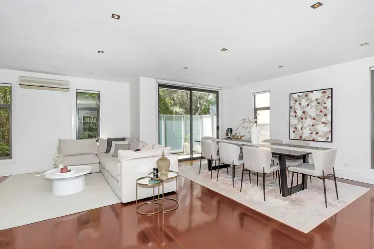 2/7 Wando Grove, St Kilda East VIC 3183