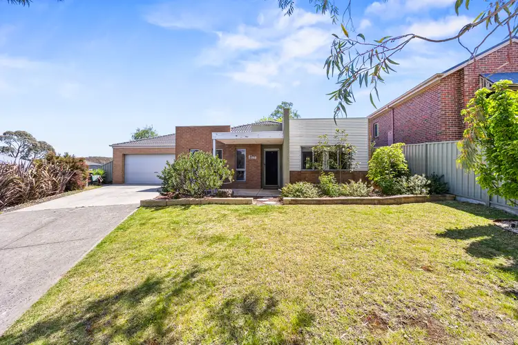 5 Catherine Court, Brown Hill VIC 3350