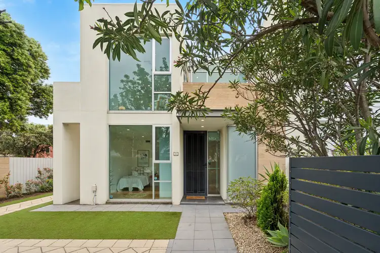 1a Maturin Road, Glenelg SA 5045