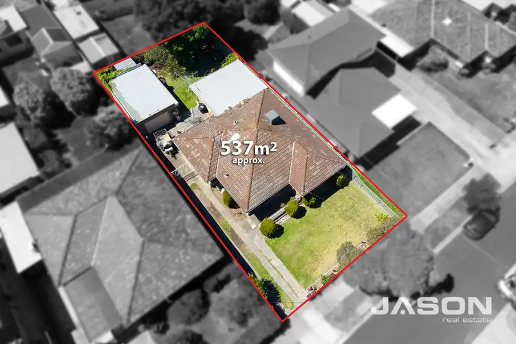 10 Learmonth Street, Tullamarine VIC 3043