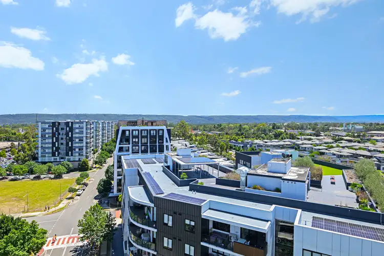 1002/8 Aviators Way, Penrith NSW 2750