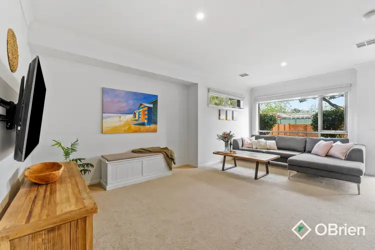 Fifth view of Homely townhouse listing, 1/1A Reservoir Road, Frankston VIC 3199